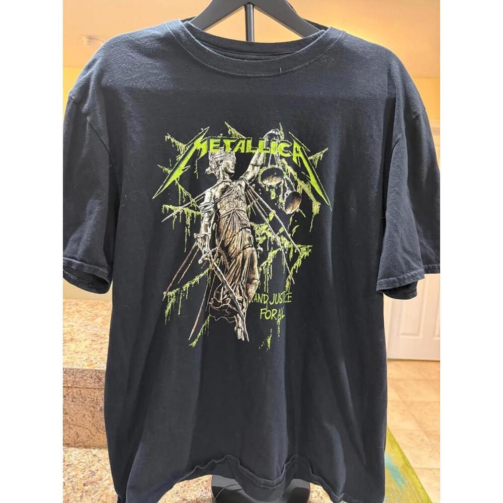 Metallica graphic t-shirt‎ XL